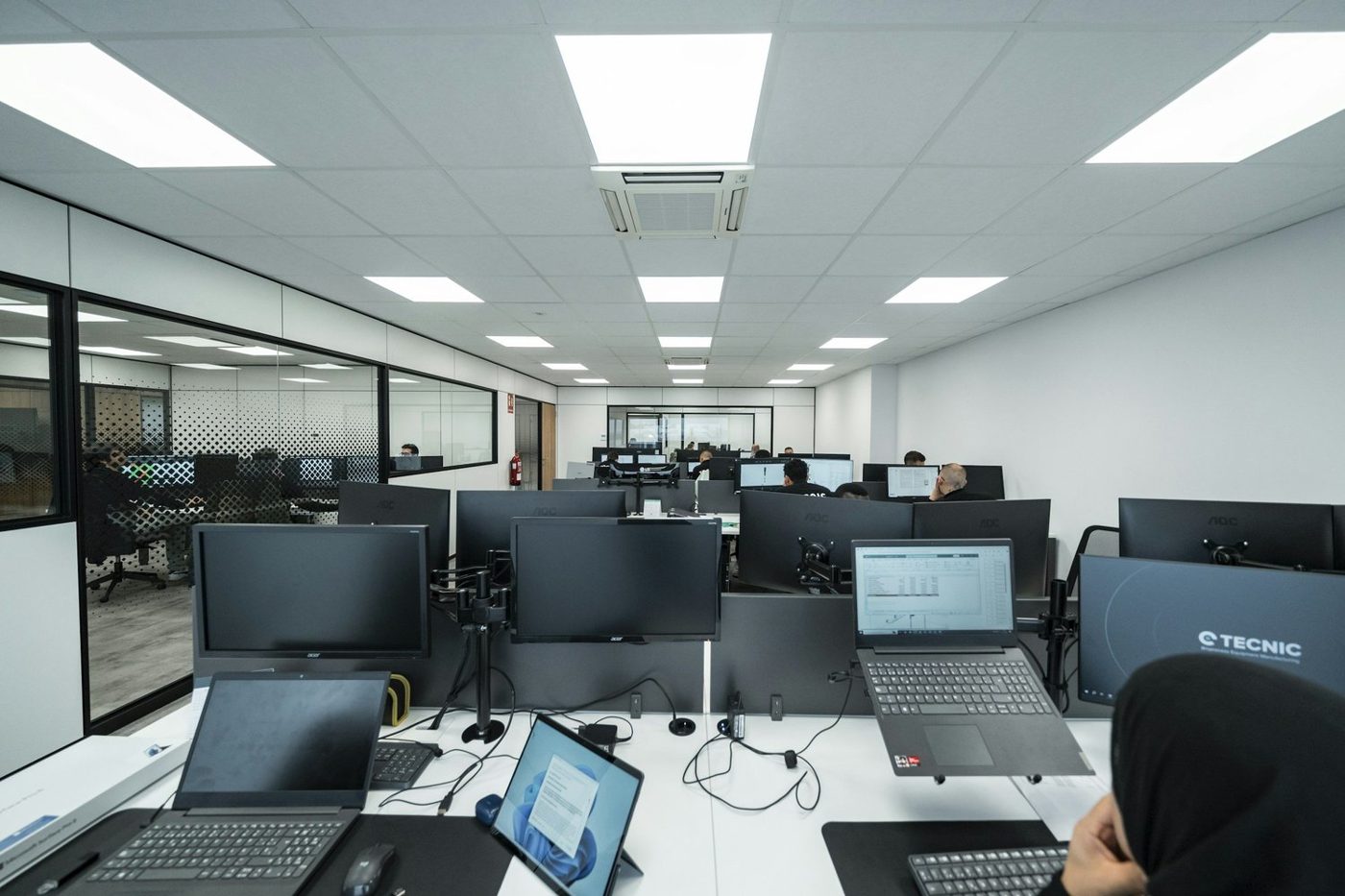 Recurring Janitorial & Office Cleaning